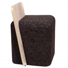 Sgabello design in sughero bruno e schienale in legno Cut 