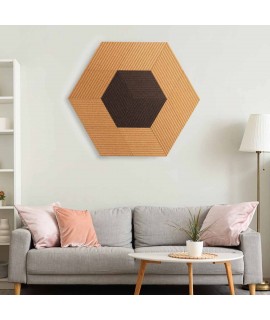 Parete decorata con una composizione di pannelli Stripes Rhombus e Stripes Rhombus Black